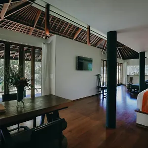 Uma Giri By Pramana Villa Ubud