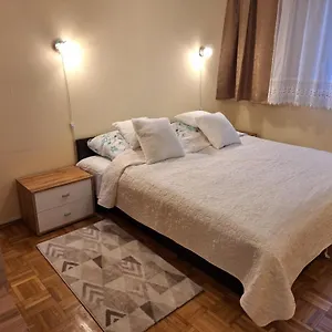 gvadanyi-rezidencia.inbudapesthotels.com/