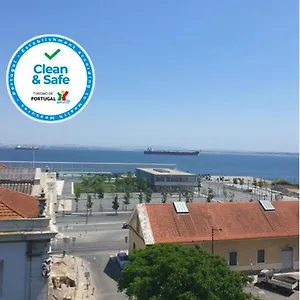 Alfama Services Lizbona
